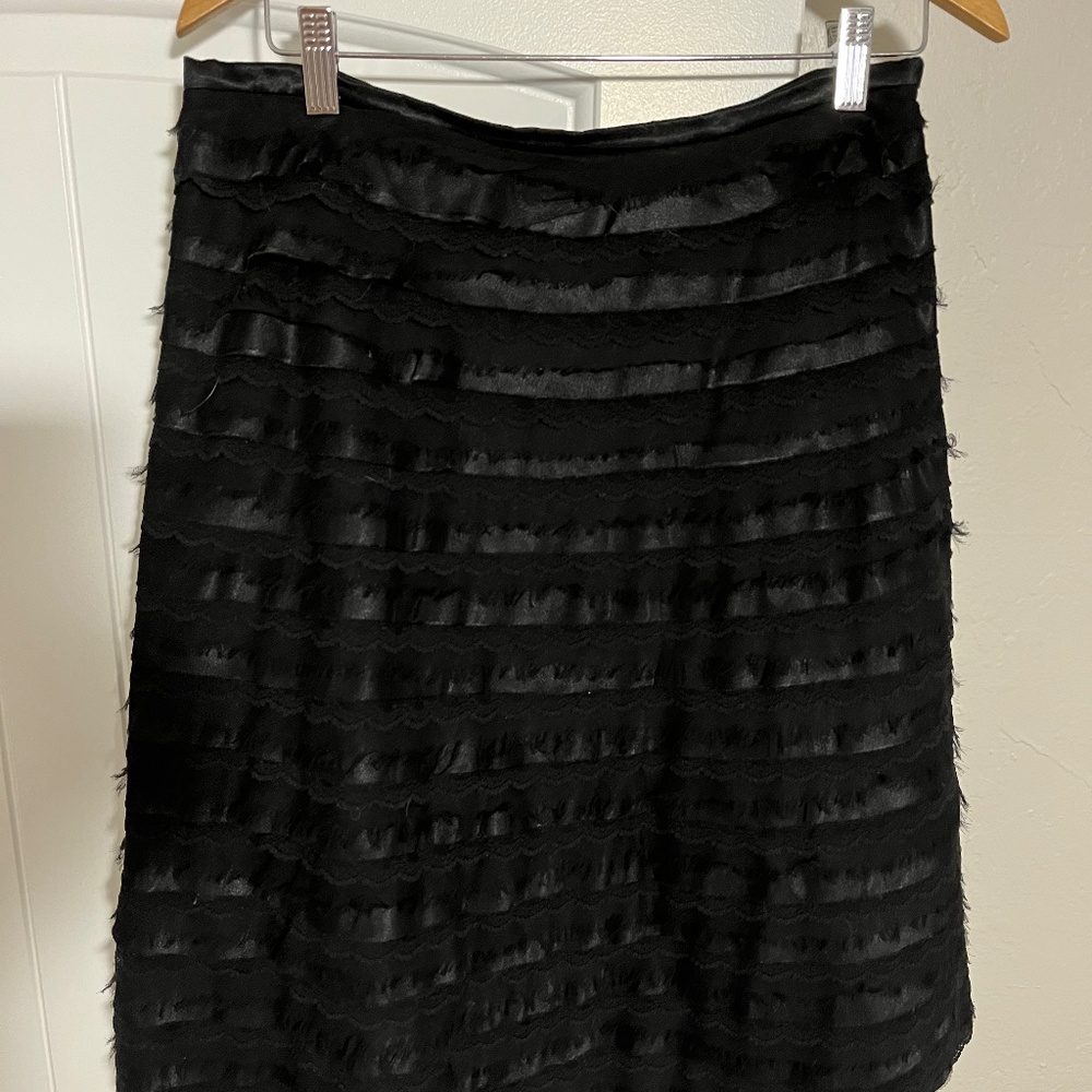 BCBG Maxazria lace tiered skirt